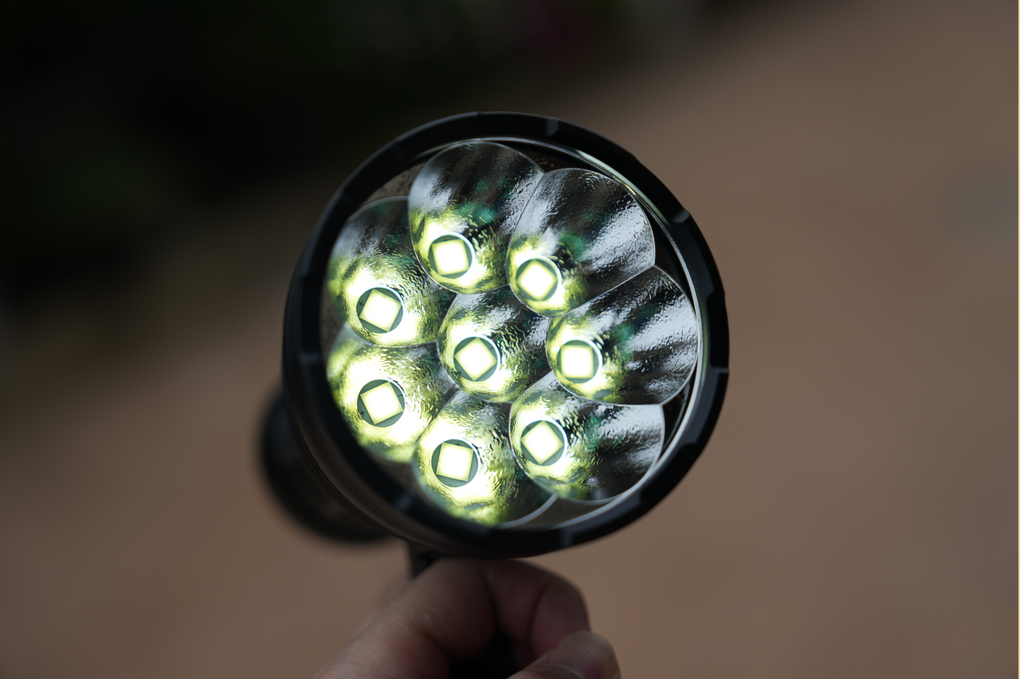HaikeLite HK08 8xSFH43 60000lm 1340m Flood Thrower 21700 LED Flashlight