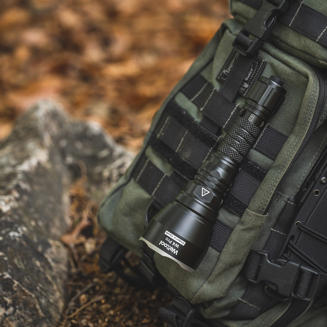 Weltool W4Pro TAC LEP flashlight