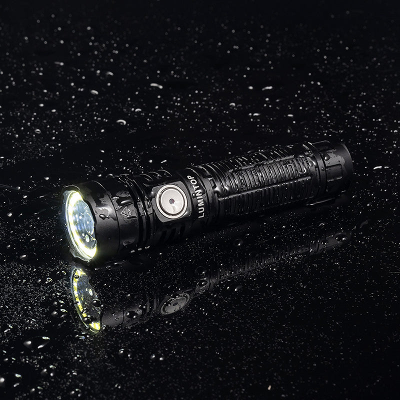 Lumintop W1 LED 700LM 300M SFT12 USB-C Magnetic Flashlight