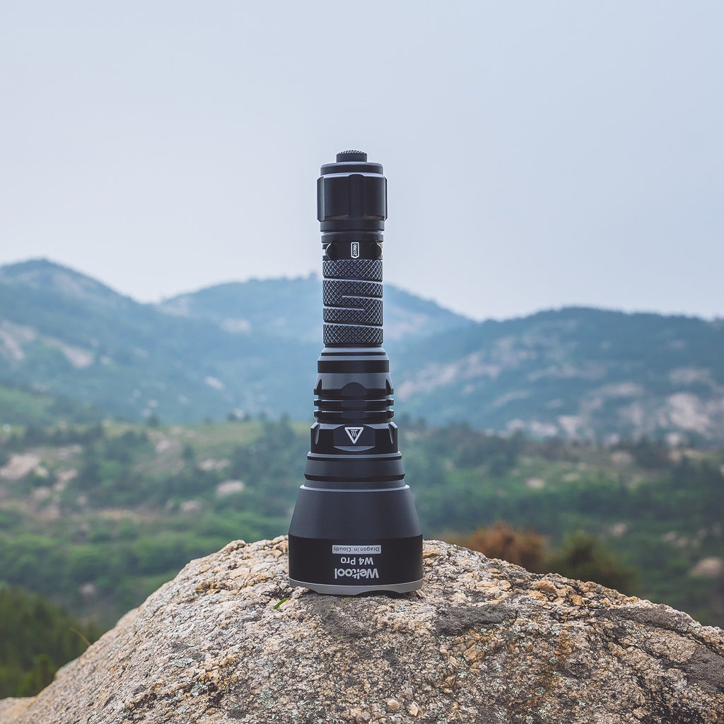 Weltool W4Pro TAC LEP flashlight