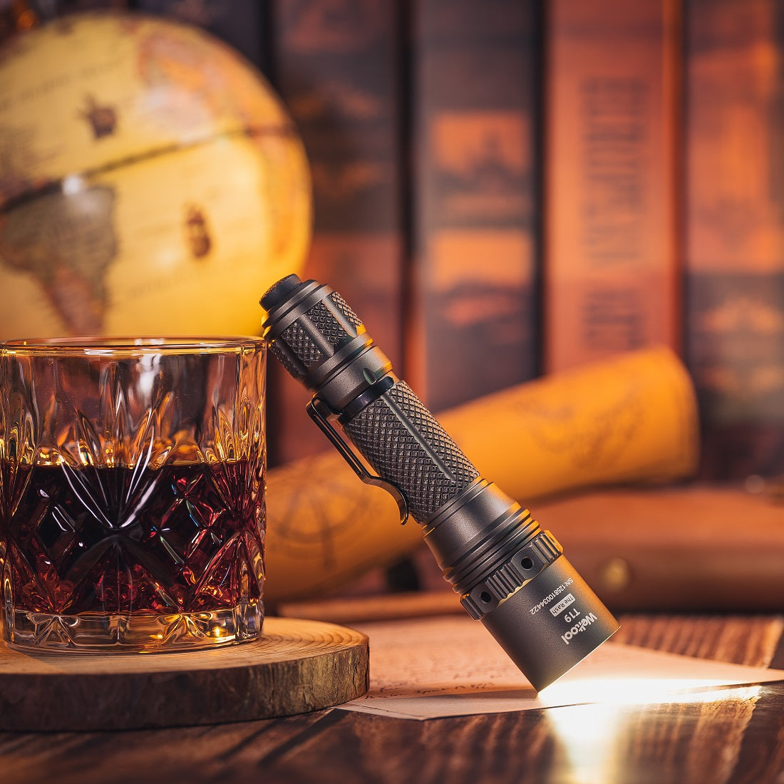 Weltool T19"The Rash" tactical flashlight,2050 lumens,90CRI, 5000K